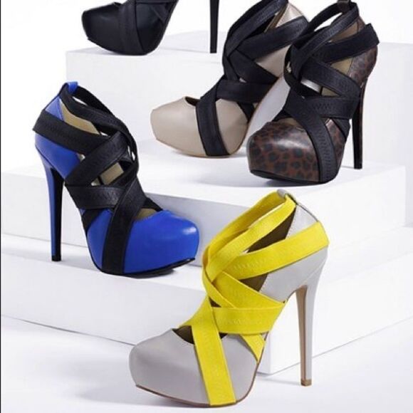 Colin Stuart for Victoria's Secret  6.5 heels - Picture 2 of 5